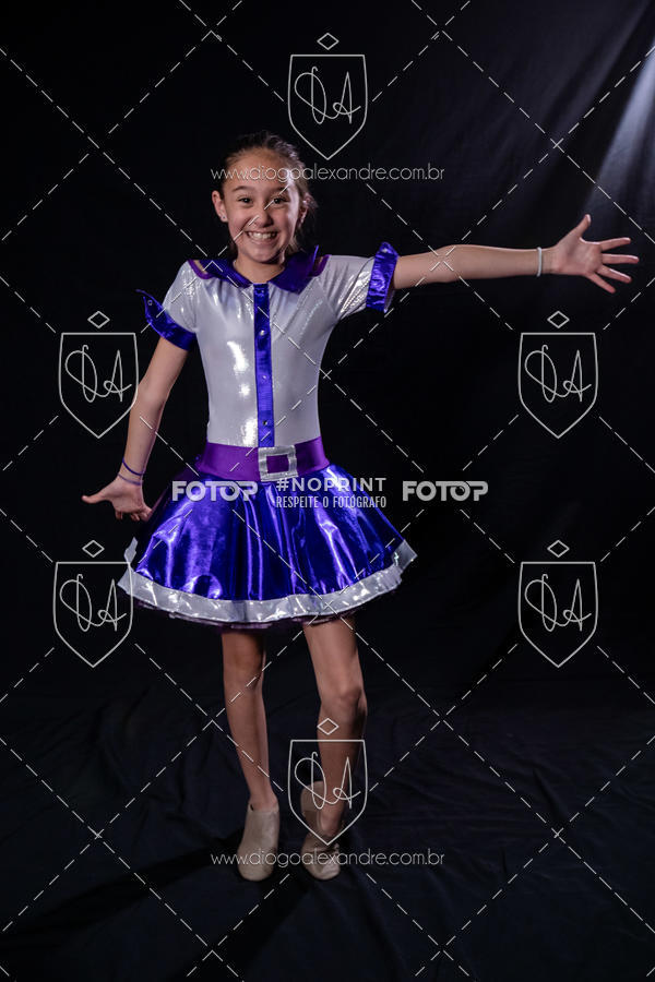 Buy your photos of the eventBelieve New York 2018 on Fotop