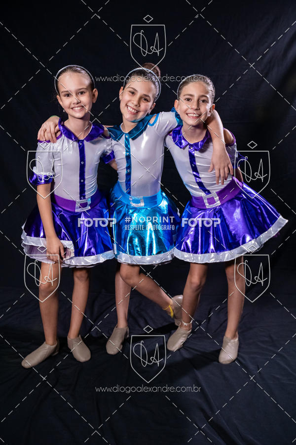 Buy your photos of the eventBelieve New York 2018 on Fotop