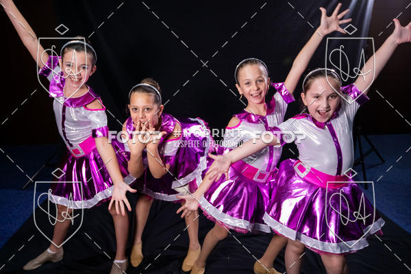 Buy your photos of the eventBelieve New York 2018 on Fotop