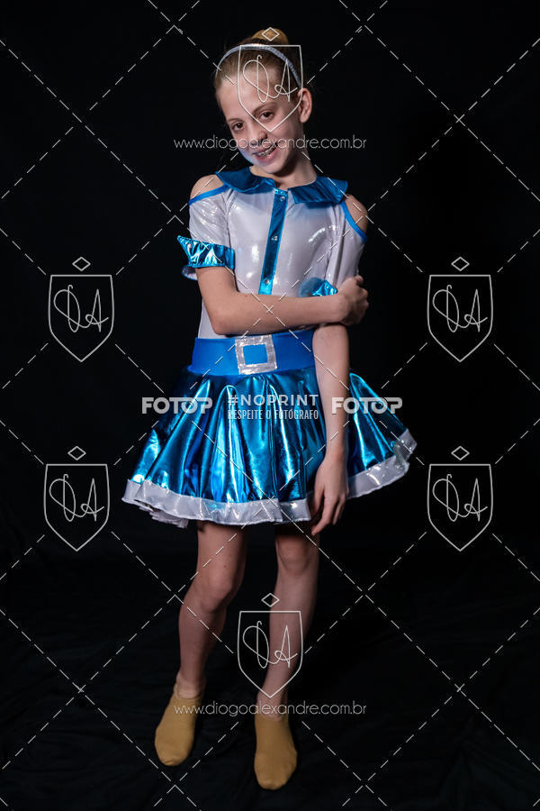 Buy your photos of the eventBelieve New York 2018 on Fotop