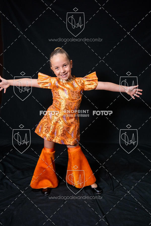 Buy your photos of the eventBelieve New York 2018 on Fotop