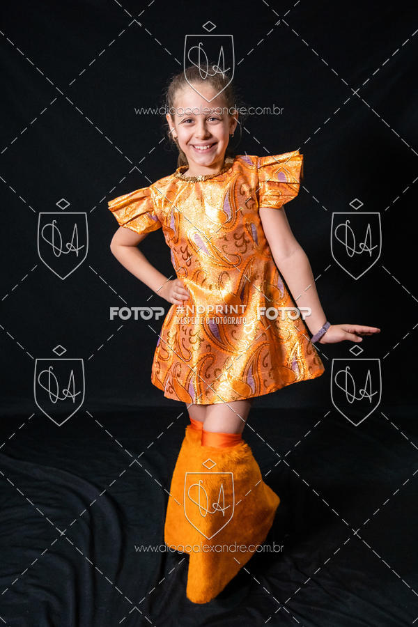 Buy your photos of the eventBelieve New York 2018 on Fotop