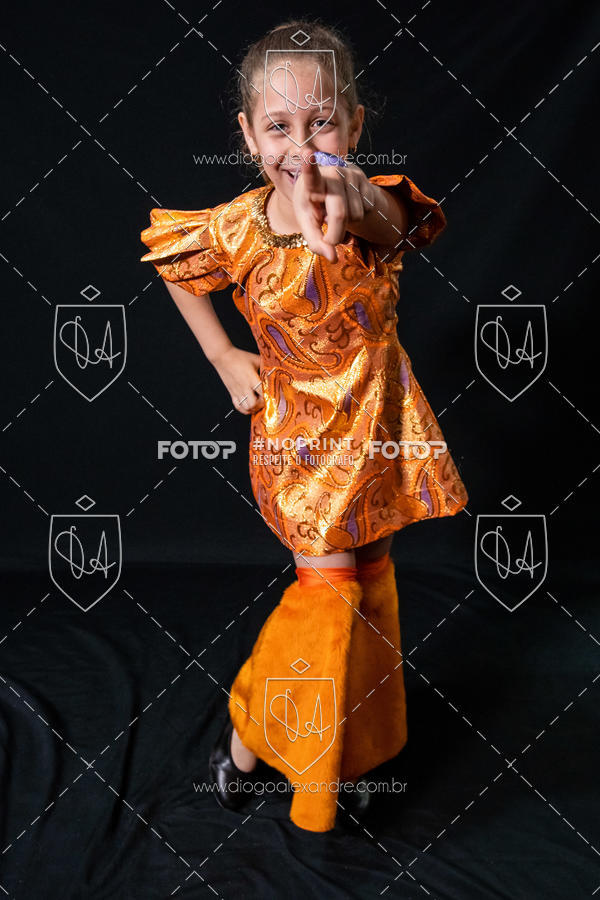 Buy your photos of the eventBelieve New York 2018 on Fotop