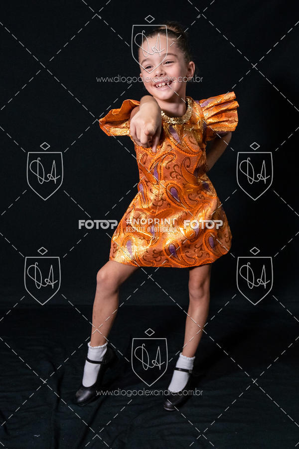 Buy your photos of the eventBelieve New York 2018 on Fotop