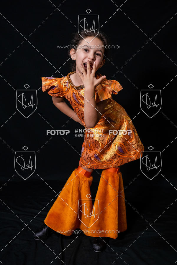 Buy your photos of the eventBelieve New York 2018 on Fotop