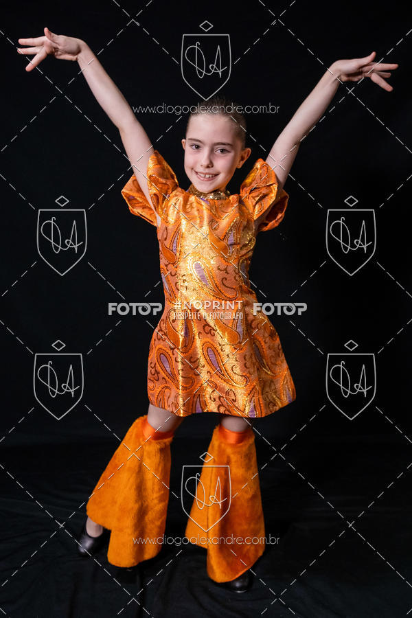 Buy your photos of the eventBelieve New York 2018 on Fotop