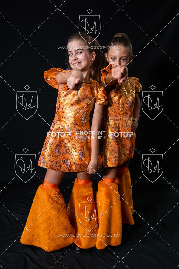 Buy your photos of the eventBelieve New York 2018 on Fotop