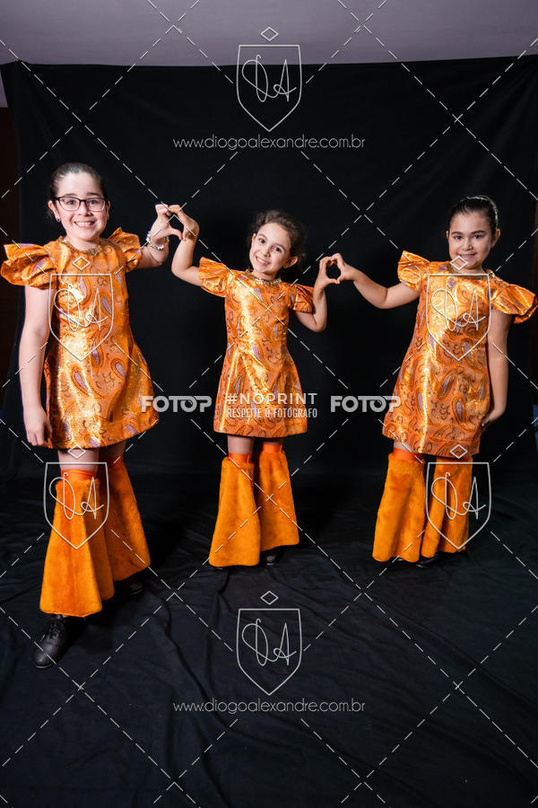 Buy your photos of the eventBelieve New York 2018 on Fotop