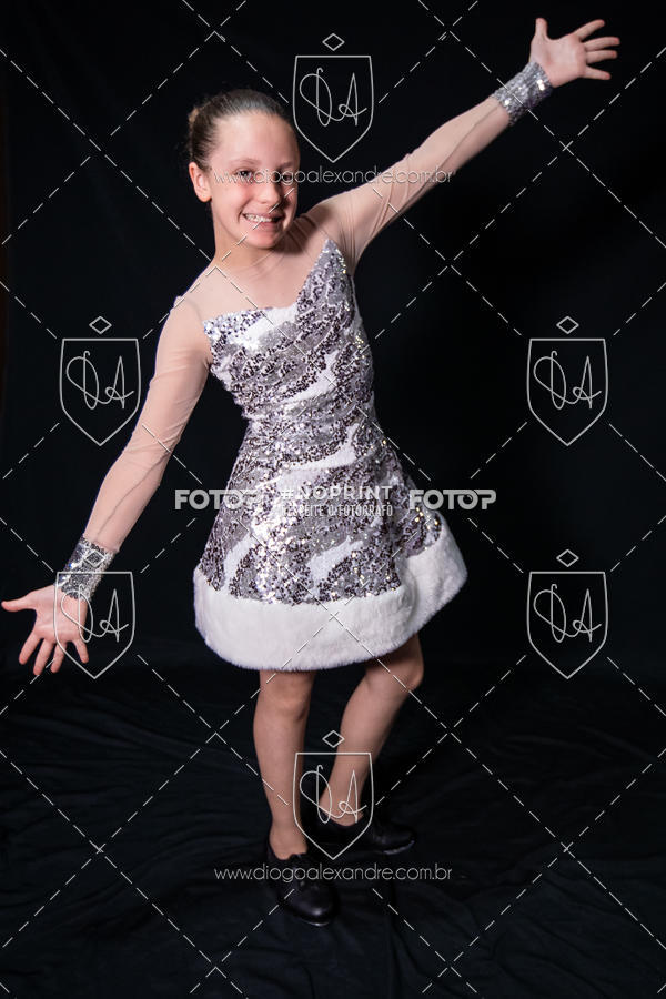 Buy your photos of the eventBelieve New York 2018 on Fotop