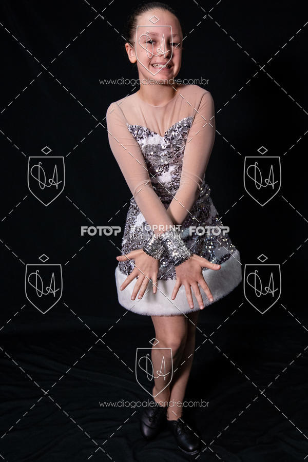 Buy your photos of the eventBelieve New York 2018 on Fotop