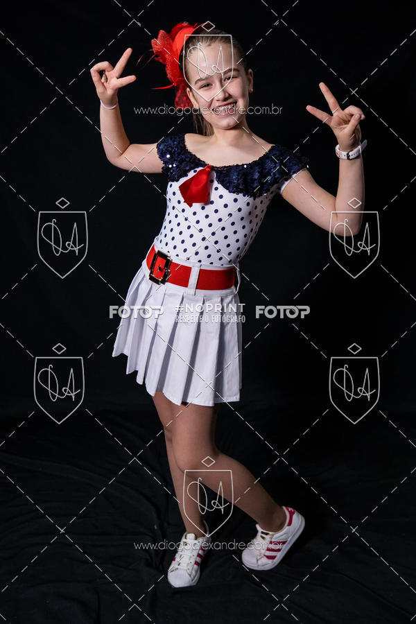 Buy your photos of the eventBelieve New York 2018 on Fotop