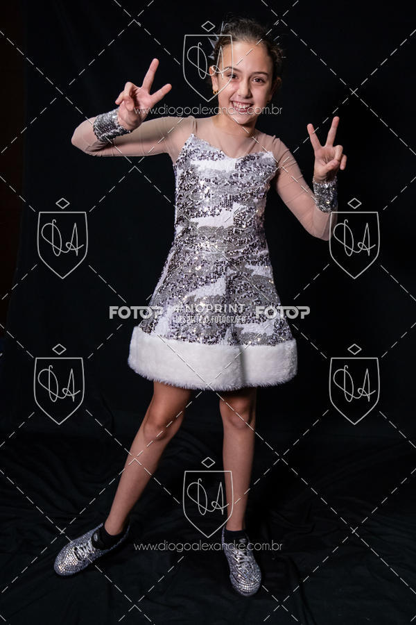 Buy your photos of the eventBelieve New York 2018 on Fotop