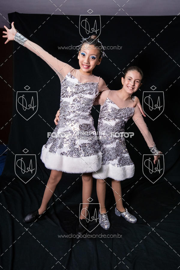 Buy your photos of the eventBelieve New York 2018 on Fotop