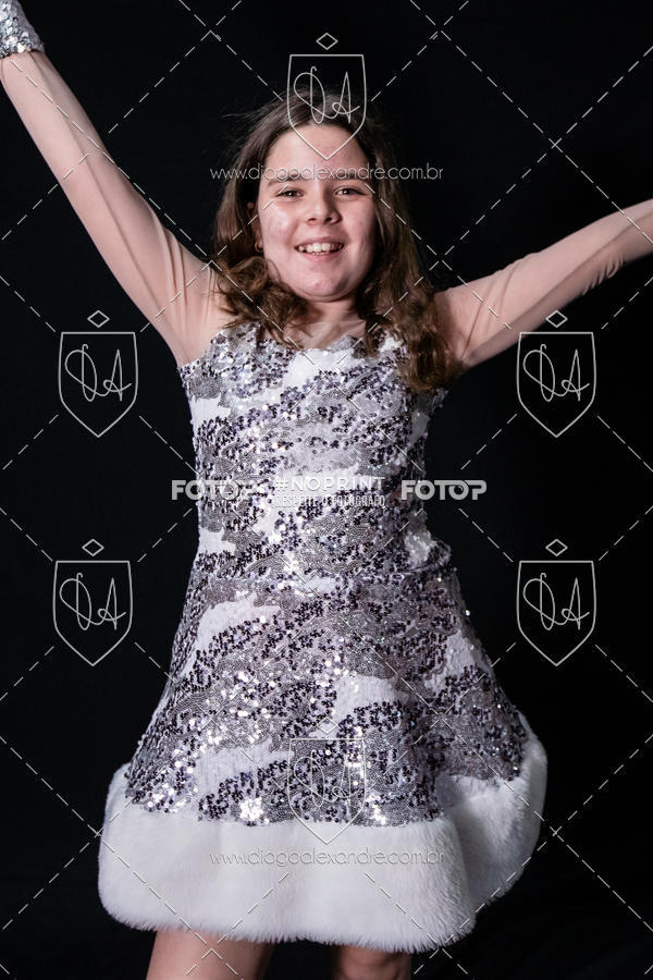 Buy your photos of the eventBelieve New York 2018 on Fotop