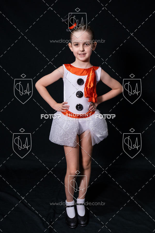 Buy your photos of the eventBelieve New York 2018 on Fotop