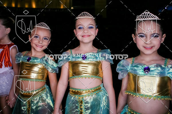 Buy your photos of the eventBelieve New York 2018 on Fotop