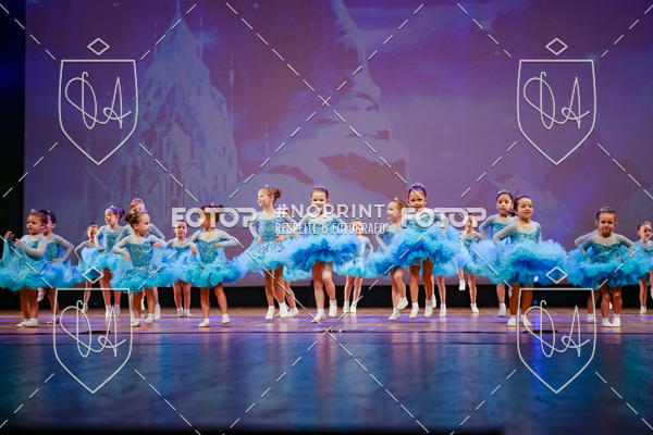 Buy your photos of the eventBelieve New York 2018 on Fotop