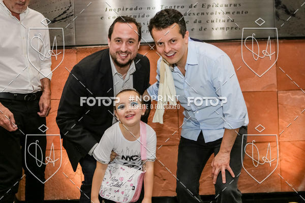 Buy your photos of the eventBelieve New York 2018 on Fotop