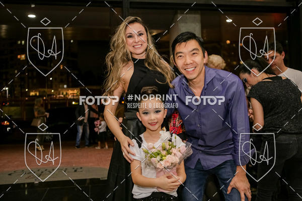 Buy your photos of the eventBelieve New York 2018 on Fotop