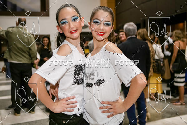 Buy your photos of the eventBelieve New York 2018 on Fotop