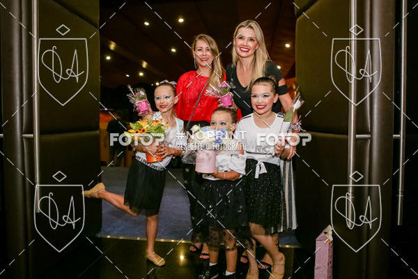 Buy your photos of the eventBelieve New York 2018 on Fotop