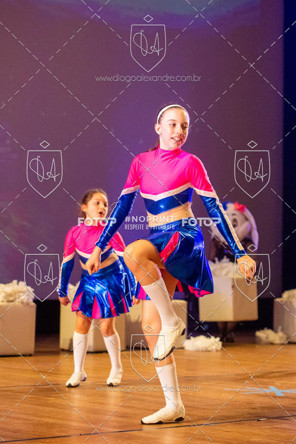 Buy your photos of the eventBelieve New York 2018 on Fotop