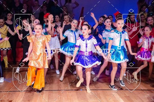 Buy your photos of the eventBelieve New York 2018 on Fotop