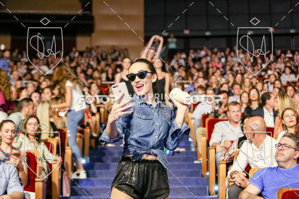 Buy your photos of the eventBelieve New York 2018 on Fotop