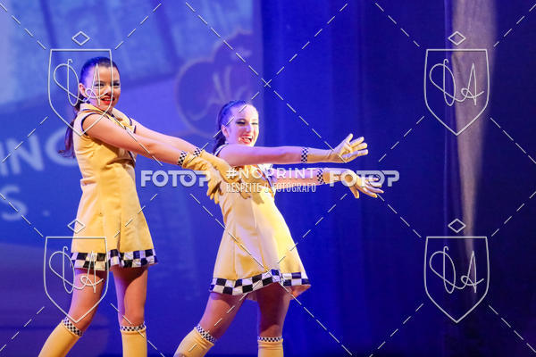 Buy your photos of the eventBelieve New York 2018 on Fotop