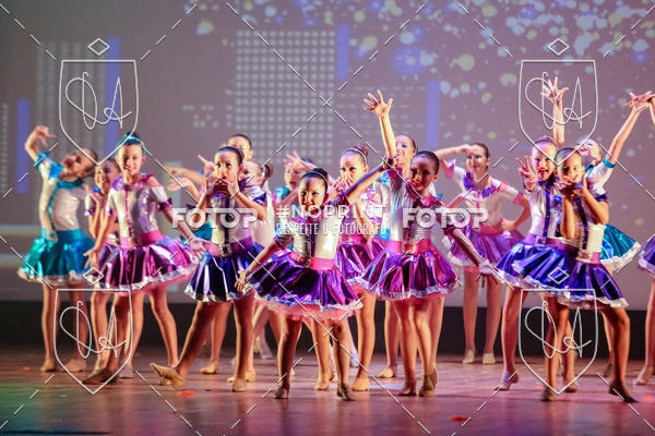 Buy your photos of the eventBelieve New York 2018 on Fotop