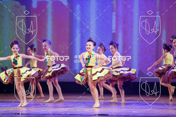 Buy your photos of the eventBelieve New York 2018 on Fotop