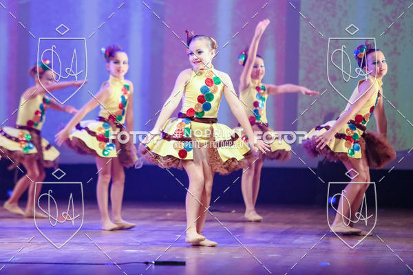 Buy your photos of the eventBelieve New York 2018 on Fotop