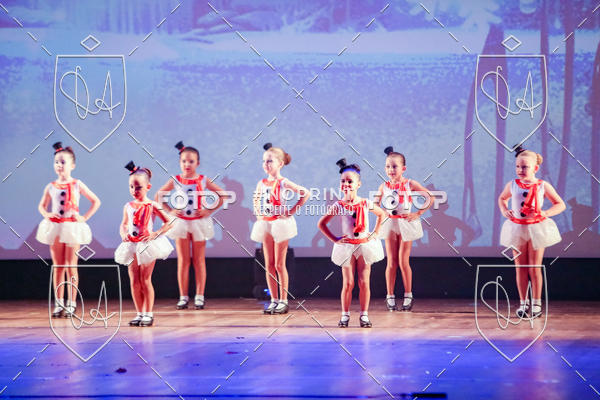 Buy your photos of the eventBelieve New York 2018 on Fotop