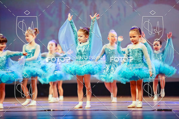 Buy your photos of the eventBelieve New York 2018 on Fotop