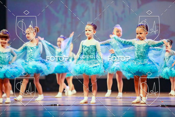 Buy your photos of the eventBelieve New York 2018 on Fotop