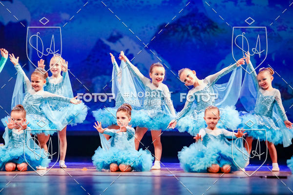 Buy your photos of the eventBelieve New York 2018 on Fotop