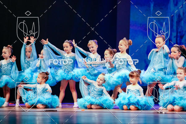 Buy your photos of the eventBelieve New York 2018 on Fotop