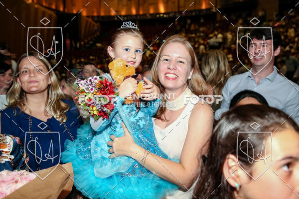 Buy your photos of the eventBelieve New York 2018 on Fotop