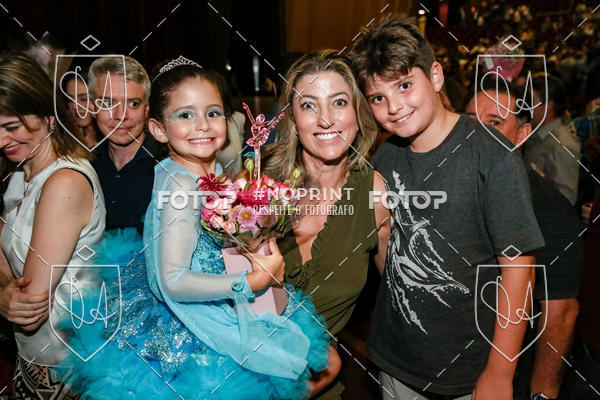 Buy your photos of the eventBelieve New York 2018 on Fotop