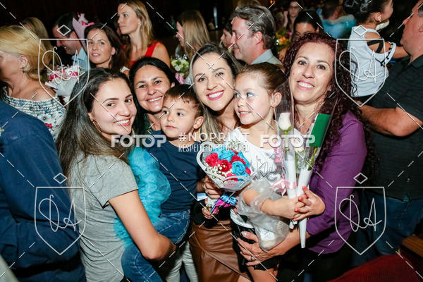 Buy your photos of the eventBelieve New York 2018 on Fotop