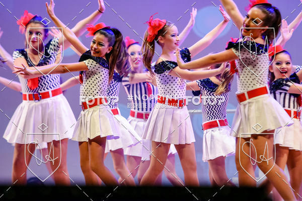 Buy your photos of the eventBelieve New York 2018 on Fotop