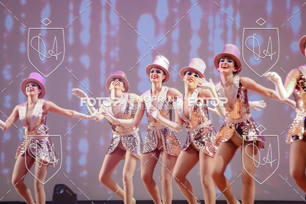 Buy your photos of the eventBelieve New York 2018 on Fotop