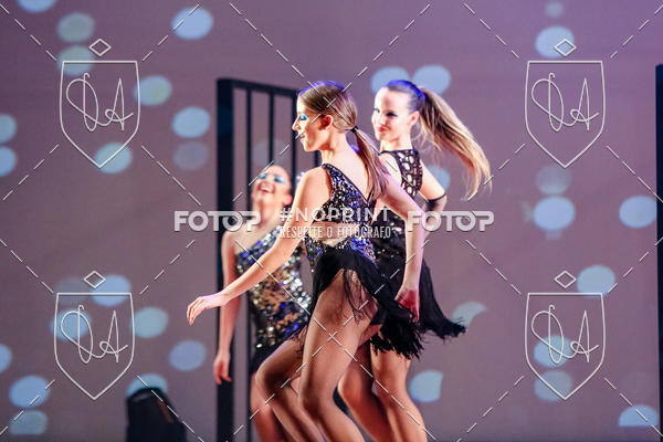 Buy your photos of the eventBelieve New York 2018 on Fotop