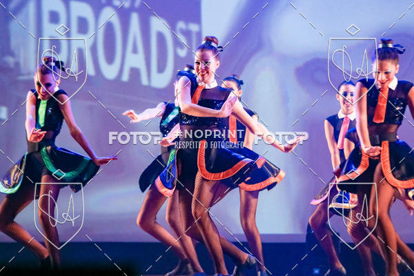 Buy your photos of the eventBelieve New York 2018 on Fotop