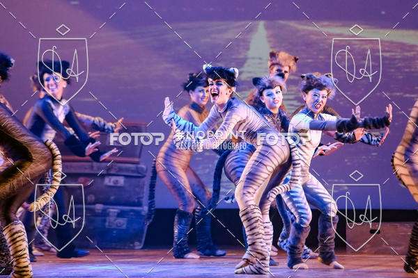 Buy your photos of the eventBelieve New York 2018 on Fotop