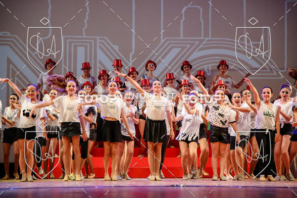 Buy your photos of the eventBelieve New York 2018 on Fotop