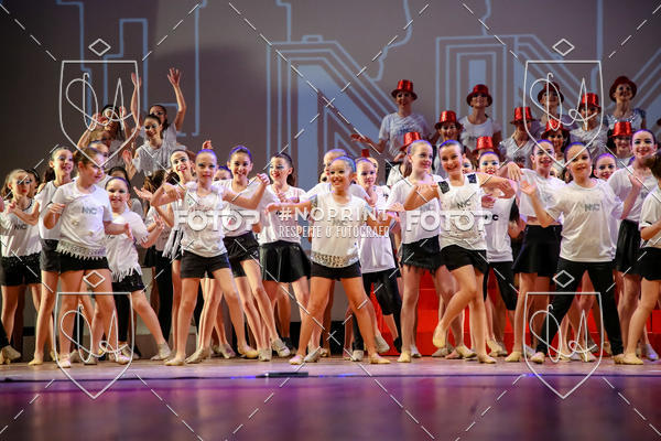 Buy your photos of the eventBelieve New York 2018 on Fotop