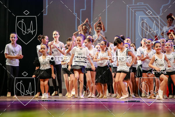 Buy your photos of the eventBelieve New York 2018 on Fotop