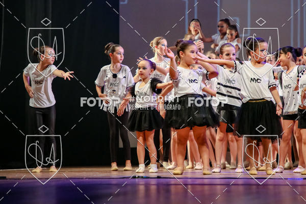 Buy your photos of the eventBelieve New York 2018 on Fotop