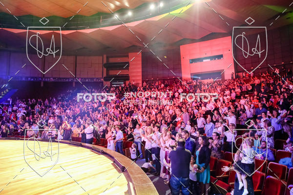 Buy your photos of the eventBelieve New York 2018 on Fotop